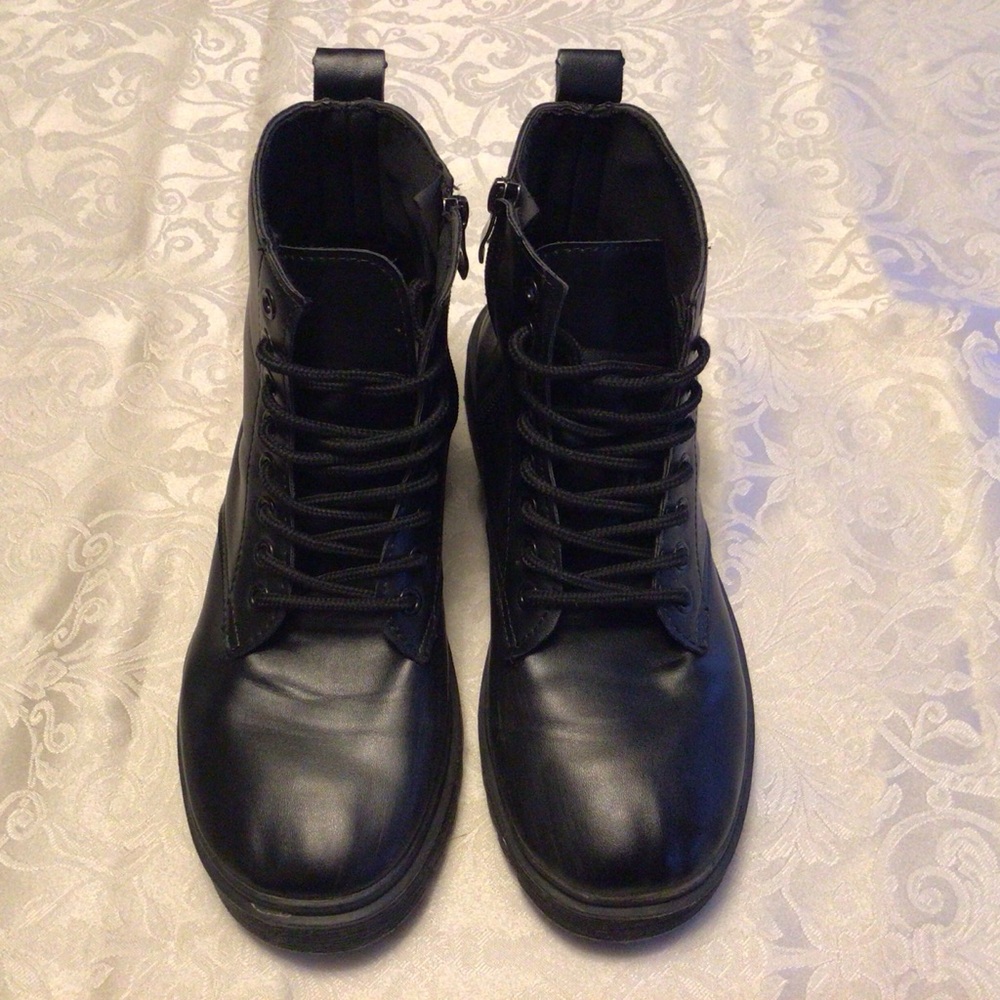 Black Faux Leather Combat Ankle Boots Unbranded Size 6.5-7.5